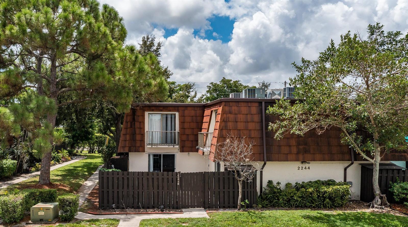 2244 White Pine Circle # B, FL 33415