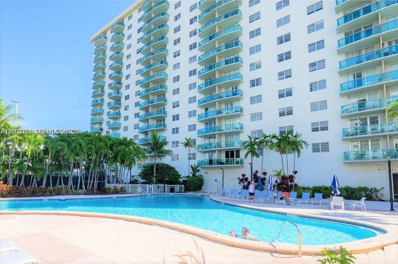 Sunny Isles Beach, FL