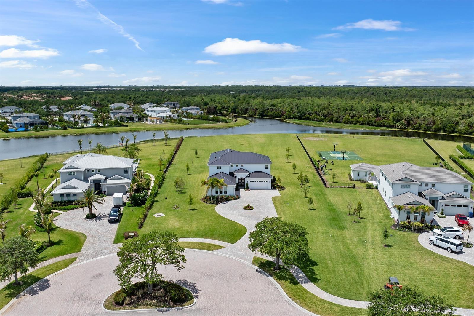 20060 SE Bridgewater Drive, Jupiter FL 33458