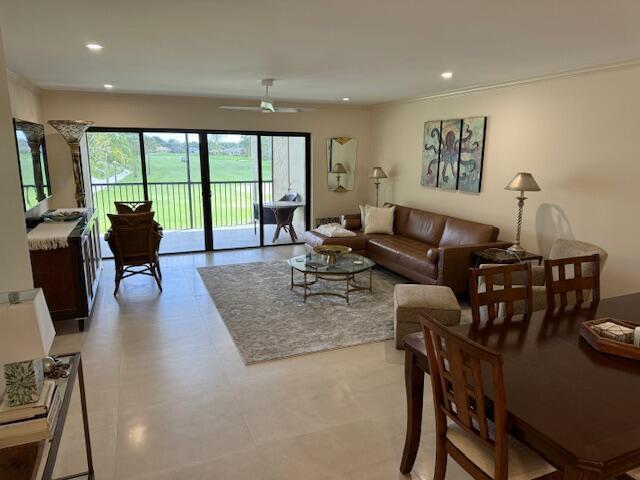 13403 Touchstone Place # 203, Palm Beach Gardens FL 33418