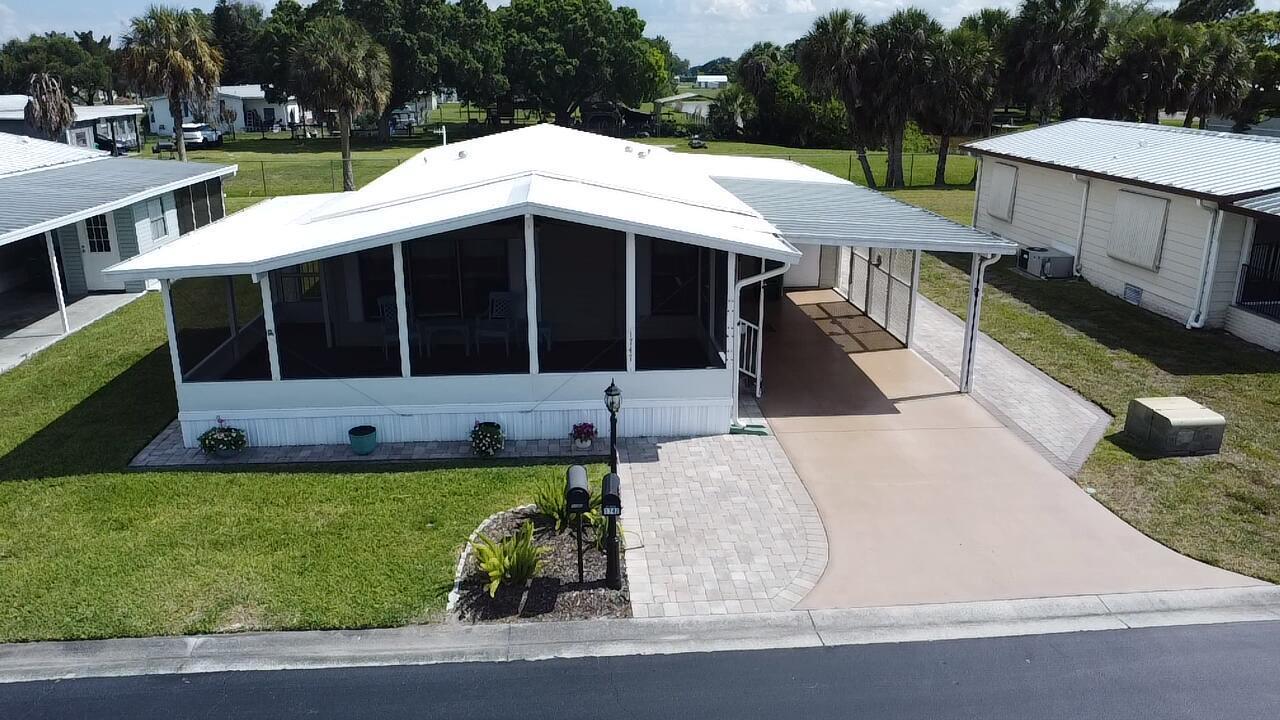 1747 SW 35th Circle, Okeechobee FL 34974