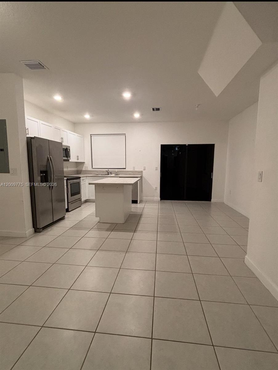 20964 NE 8th Ave, Miami FL 33179