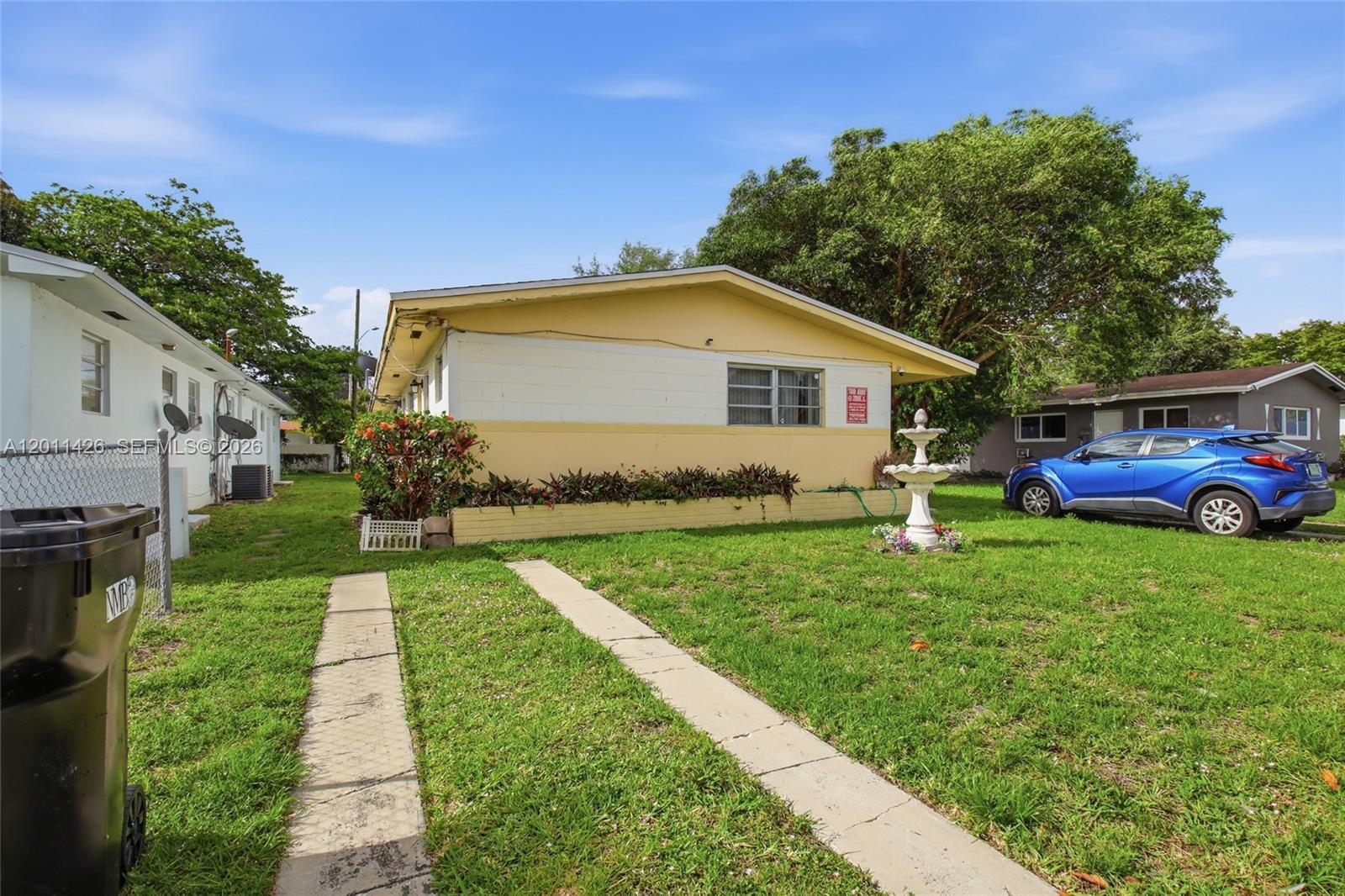 28 NW 170th St # 1, North Miami Beach FL 33169