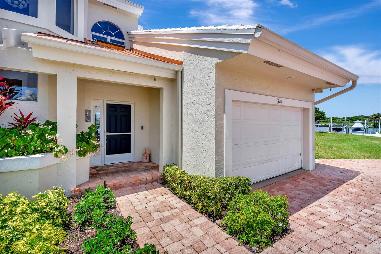 2704 Captains Way, Jupiter FL 33477