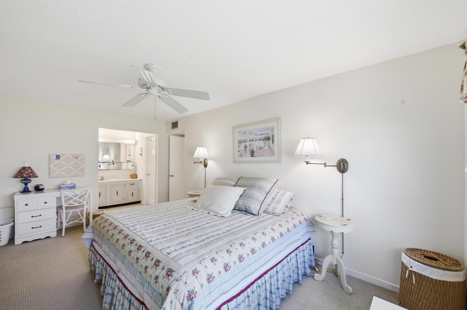 940 S Drive Terrace # A, Delray Beach FL 33445