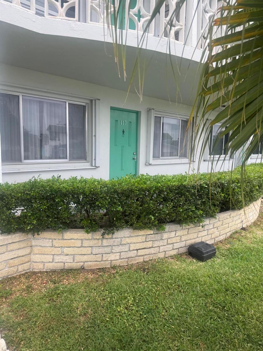 2381 Sunset Avenue # 117, FL 33461
