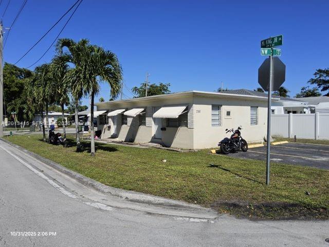 756 NW 5th St # 1S, Hallandale Beach FL 33009