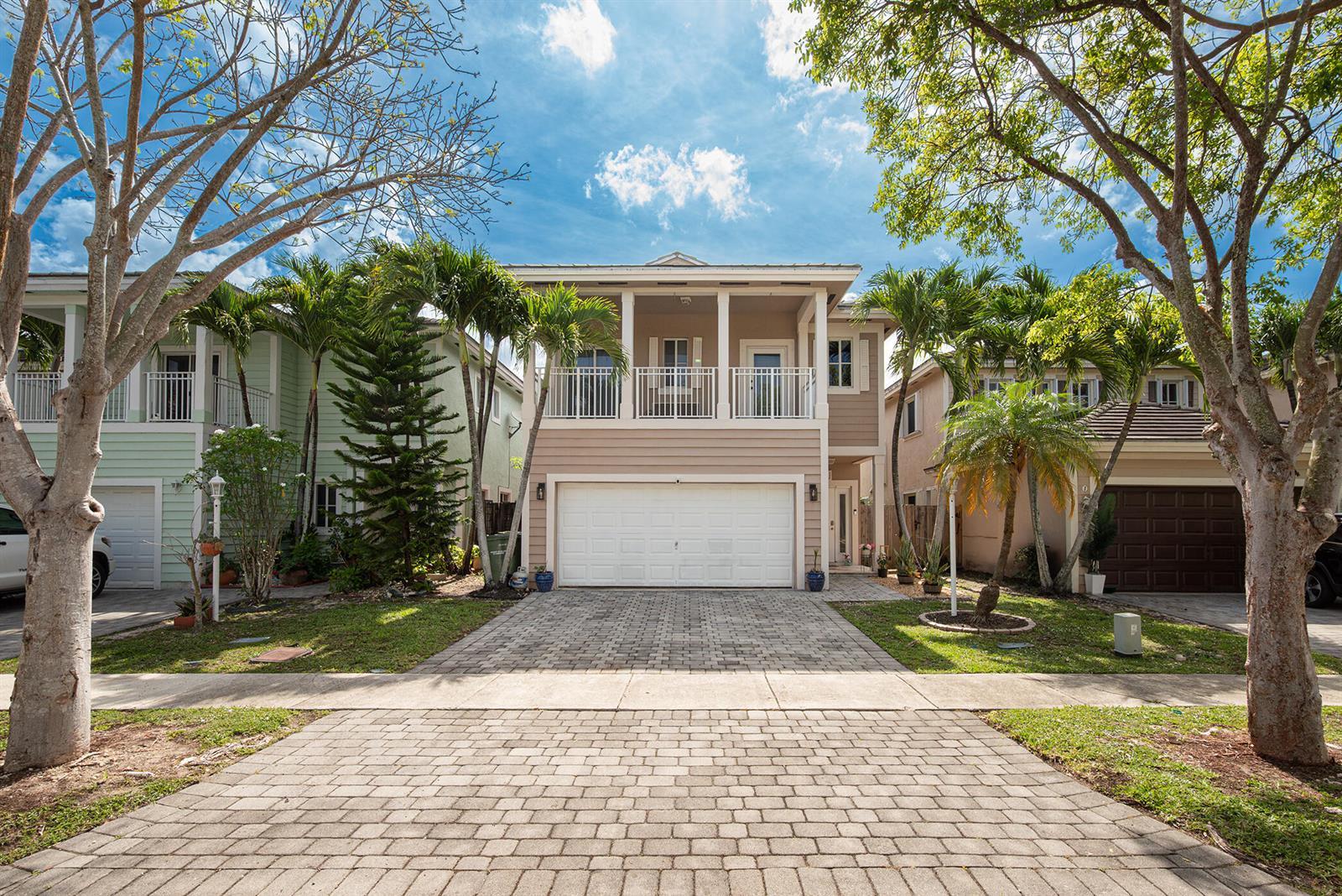 Property at 381 NE 35th Terrace, Homestead FL 33033