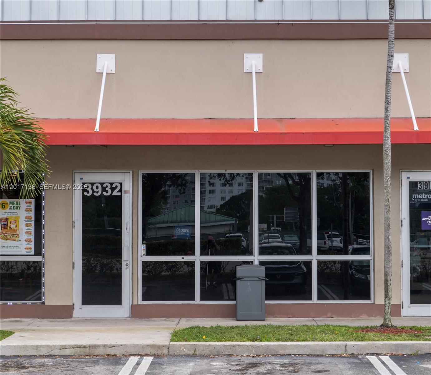 3930 Pembroke Rd, Pembroke Park FL 33021
