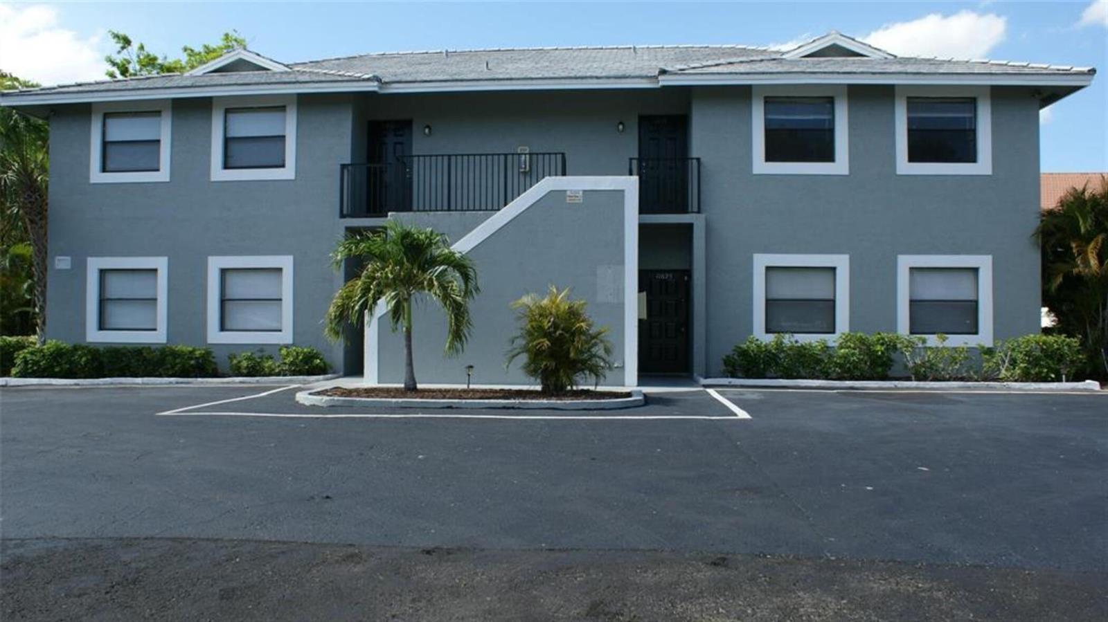 11627 NW 35th Court, Coral Springs FL 33065