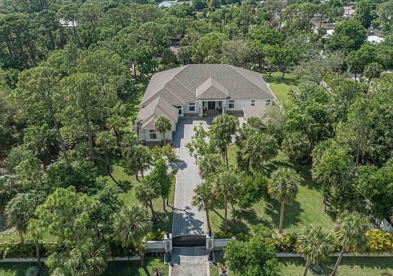 145 24th Avenue, Vero Beach FL 32962