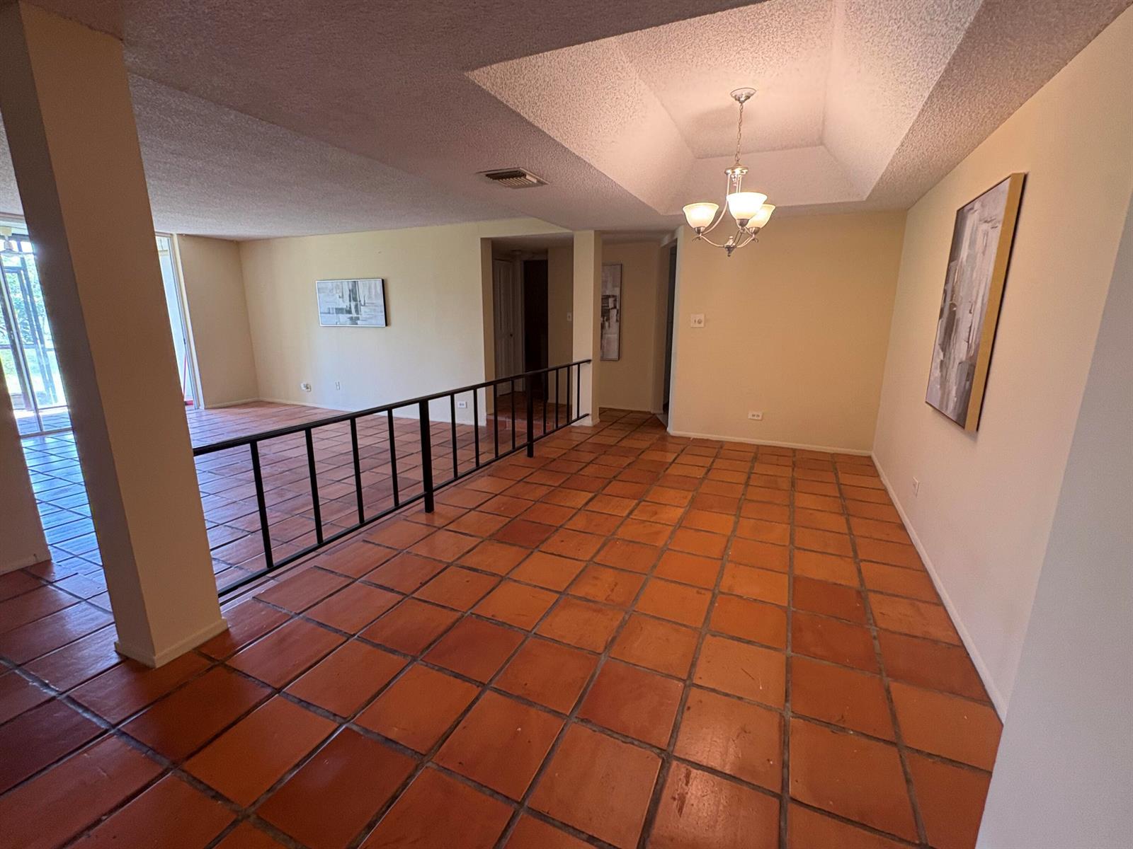 3720 Inverrary Drive # 1h, Lauderhill FL 33319