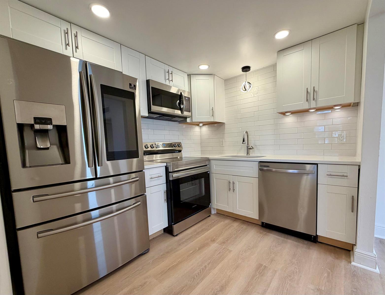 207 Tuscany D # 207, Delray Beach FL 33446