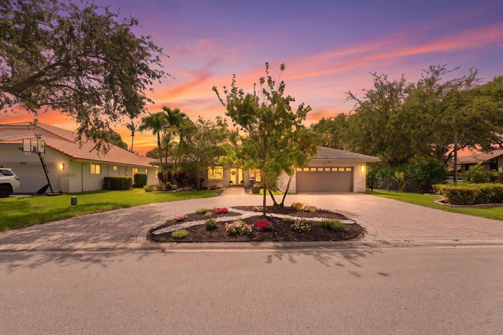 4911 NW 96th Drive, Coral Springs FL 33076