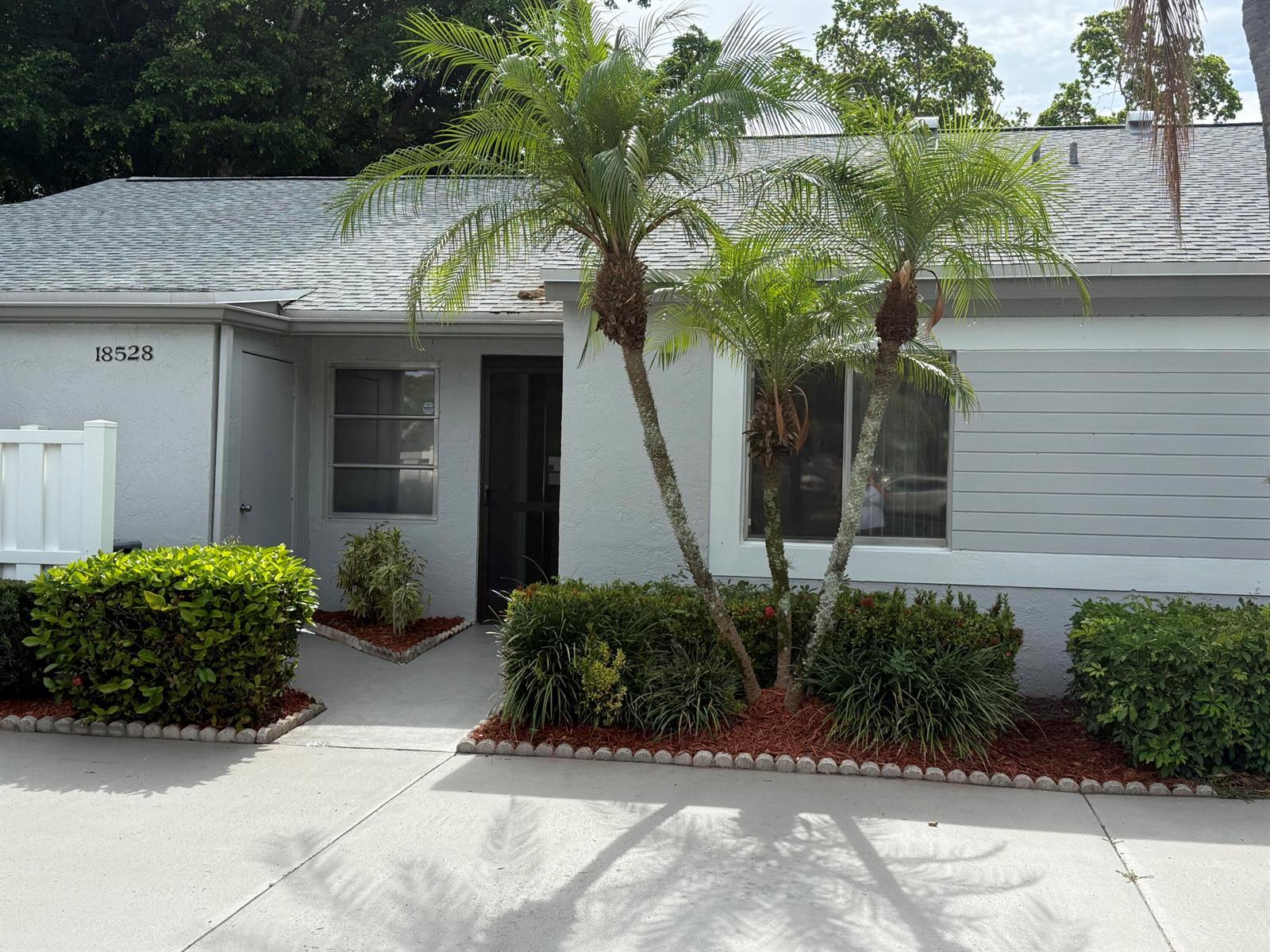 18528 Hidden Way, Boca Raton FL 33496