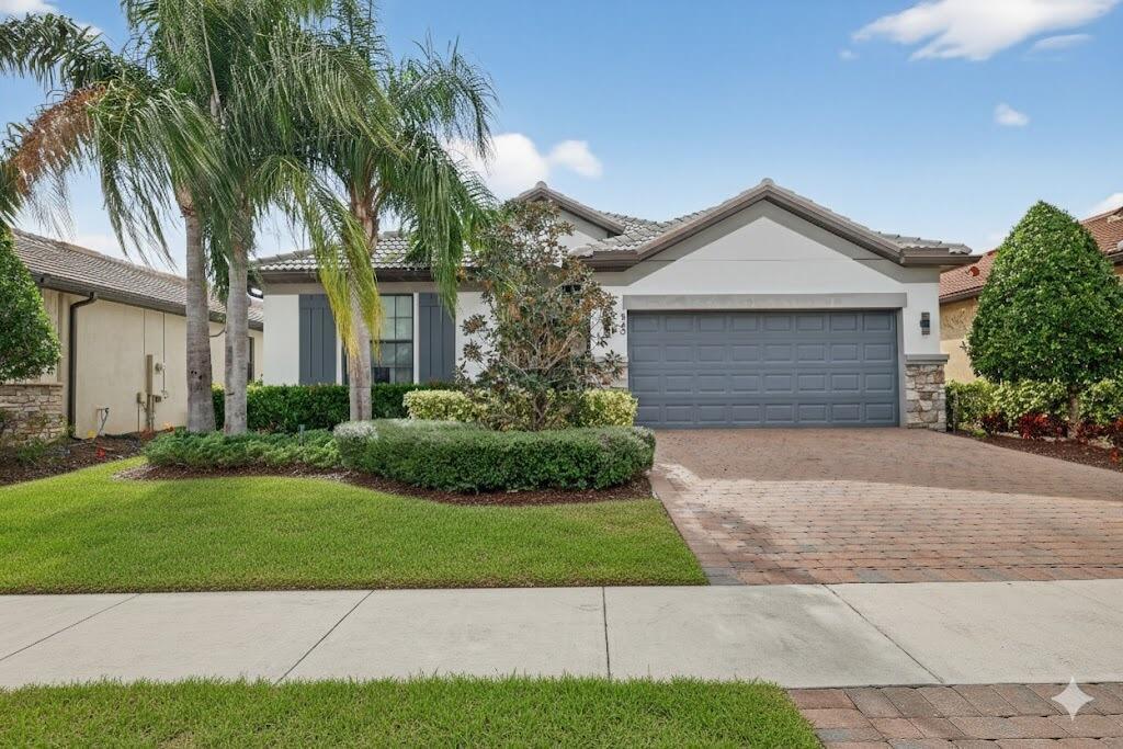 540 SE Monet Drive, Port St. Lucie FL 34984