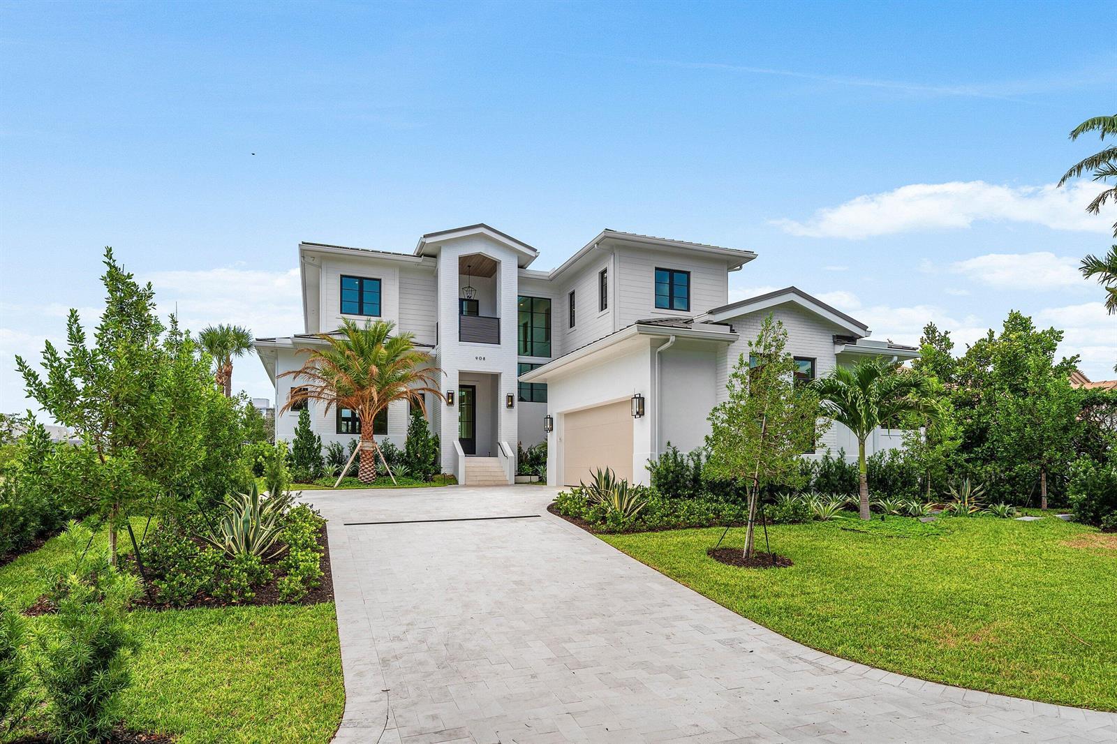 908 N Atlantic Drive, Lantana FL 33462