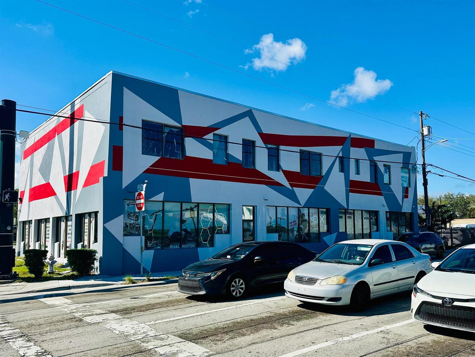 9 N Dixie Highway, Hallandale Beach FL 33009