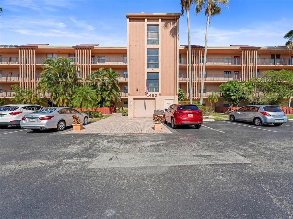 480 NW 76th Avenue # 205, Margate FL 33063