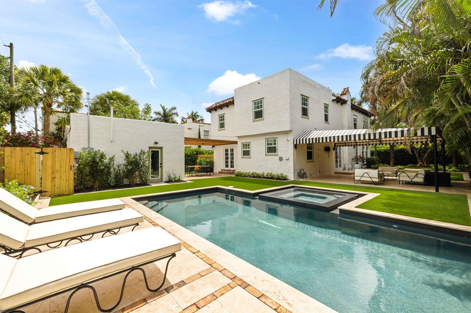 511 32nd Street, West Palm Beach FL 33407