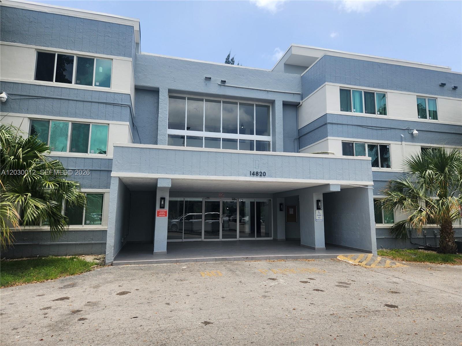 14820 Naranja Lakes Blvd, Homestead FL 33032