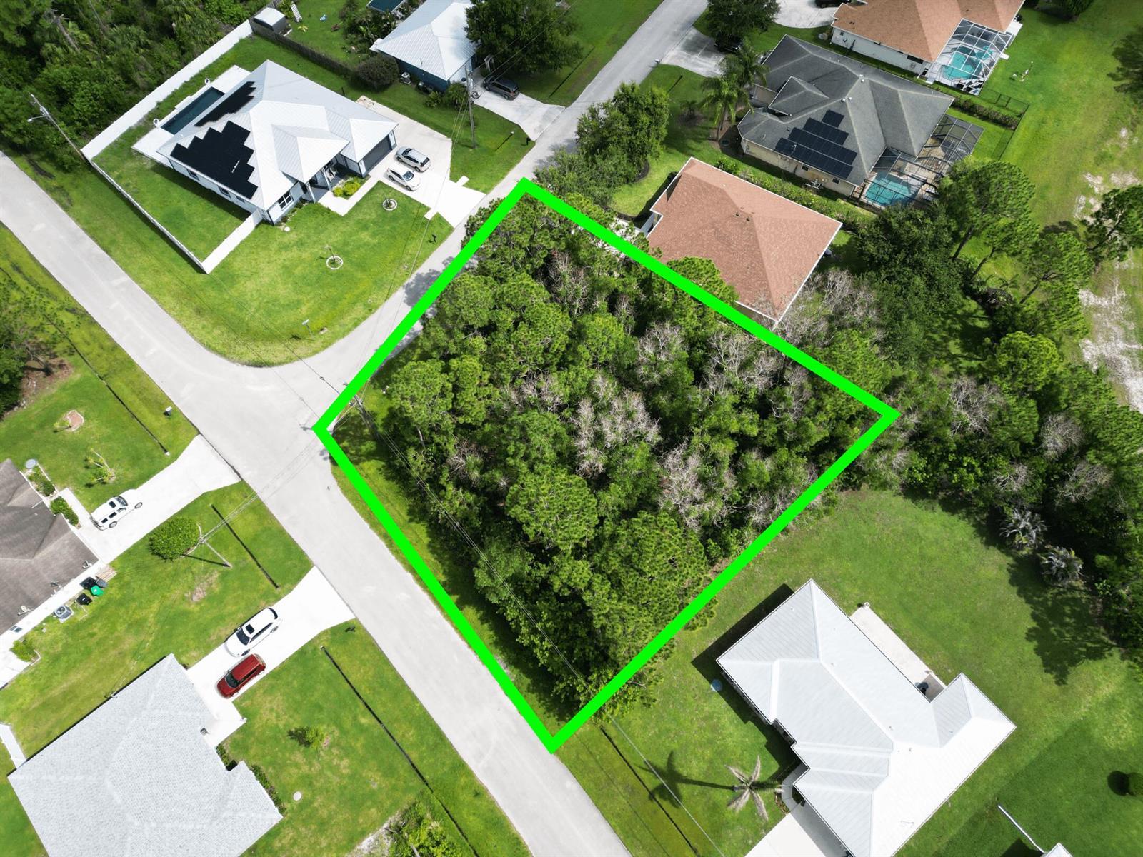 5475 NW Cambo Court, Port St. Lucie FL 34986