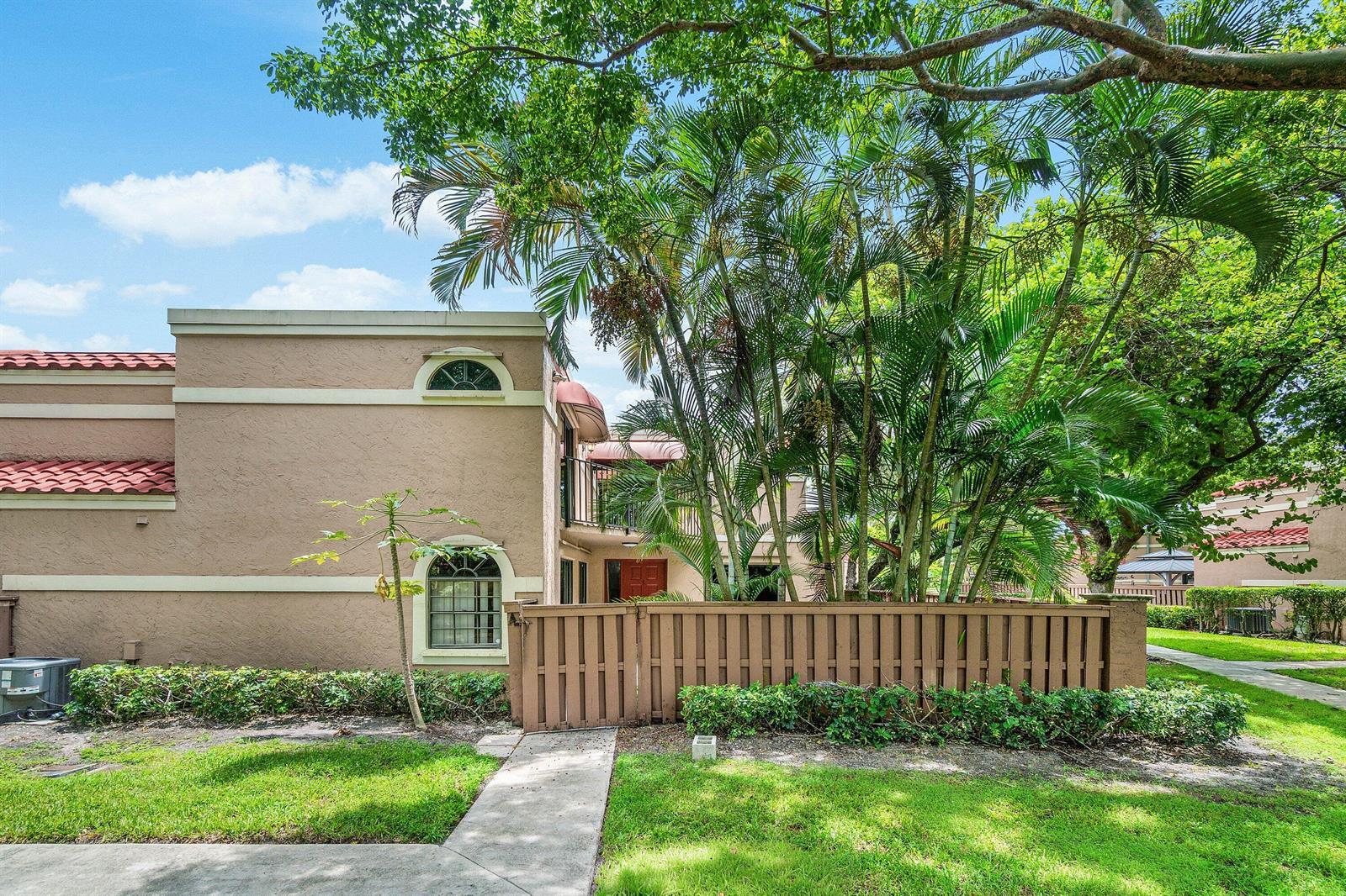 8254 Severn Drive # A, Boca Raton FL 33433