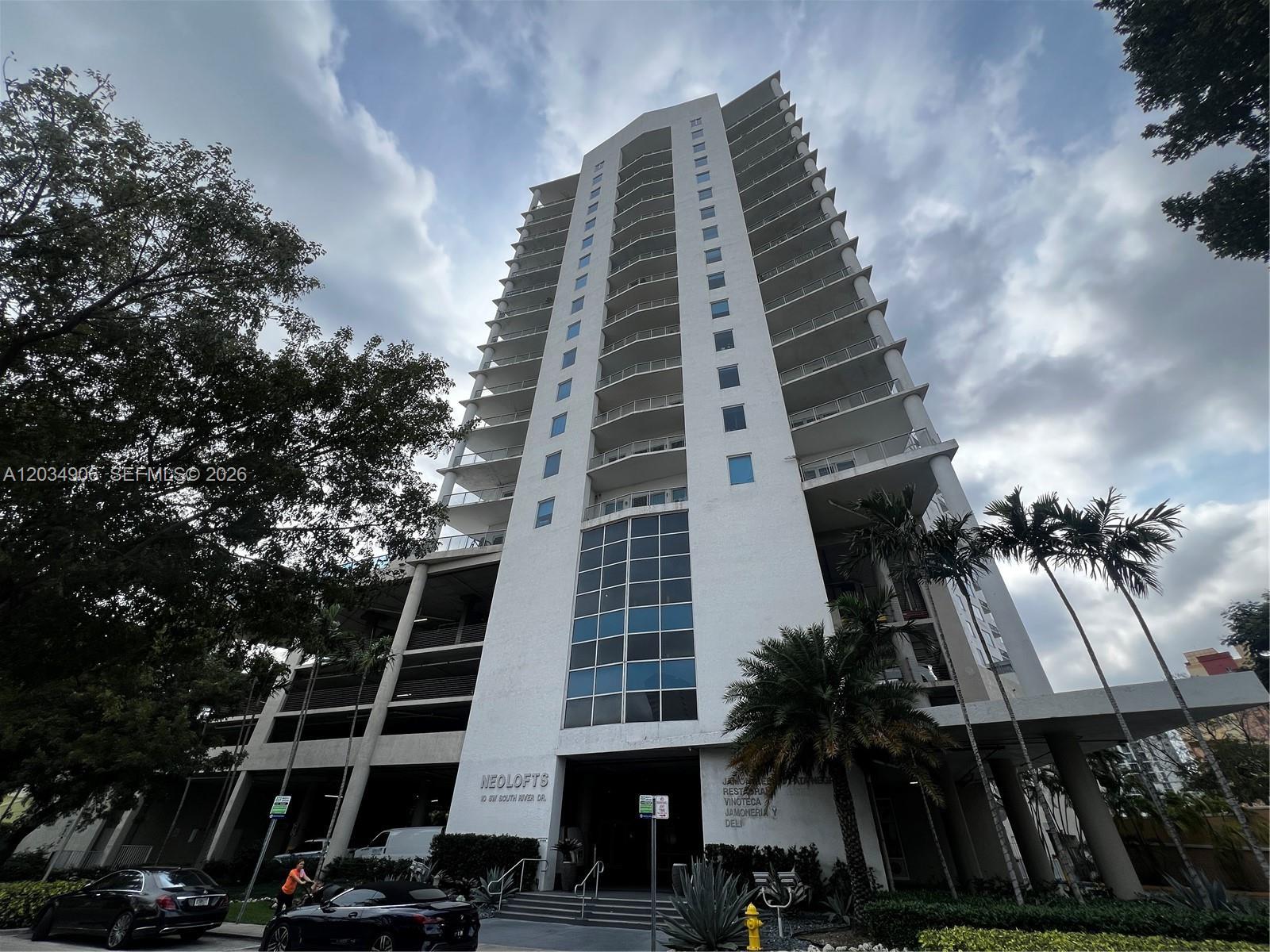 10 SW South River Dr # 812, Miami FL 33130