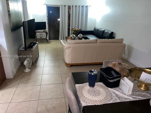 7410 SW 82nd St # K206, Miami FL 33143