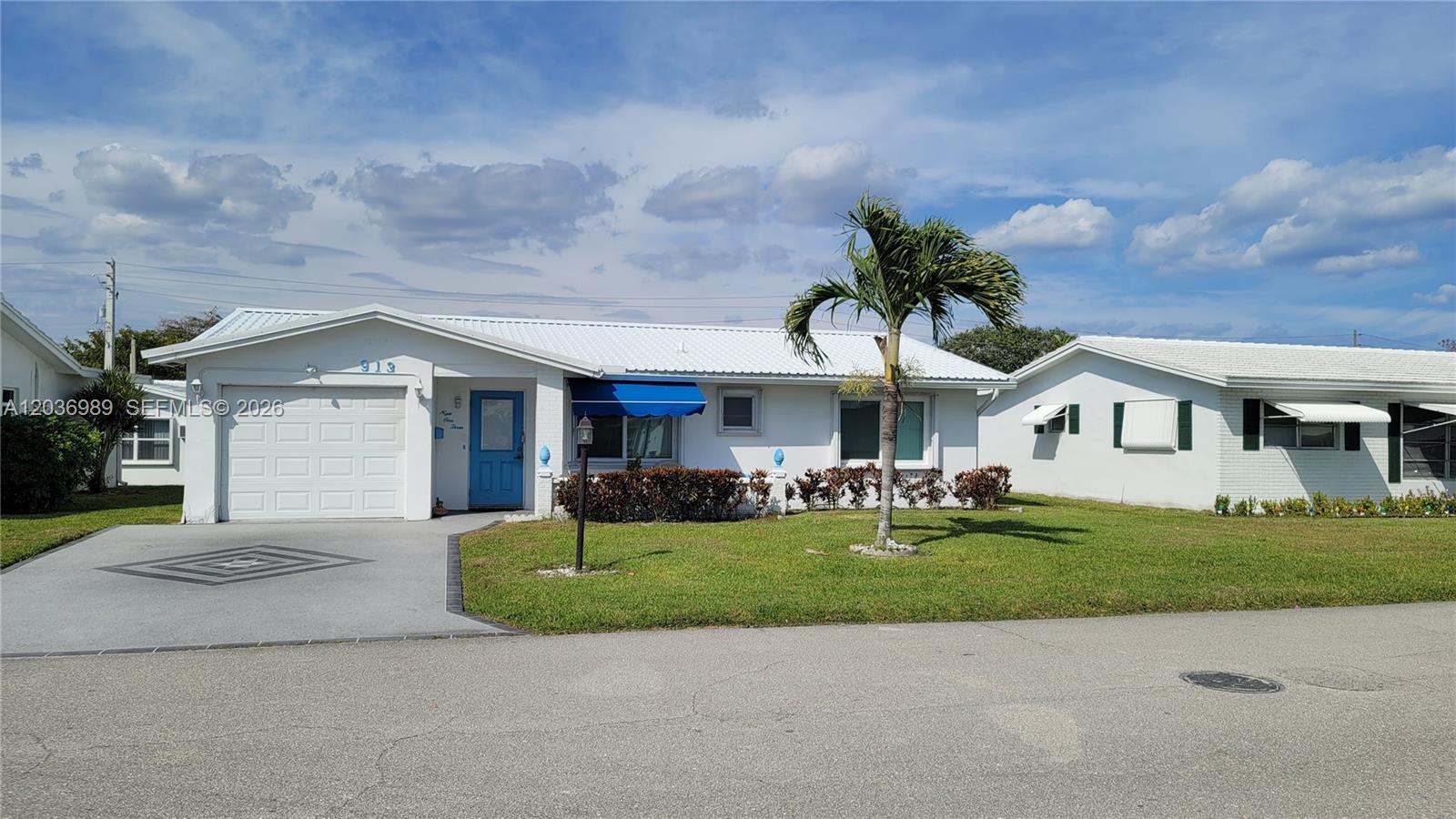 913 SW 3rd Ave, Boynton Beach FL 33426
