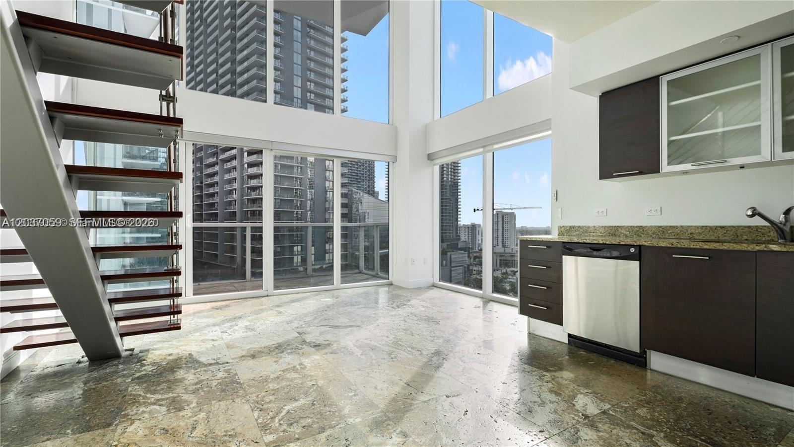 41 SE 5th St # 1016, Miami FL 33131