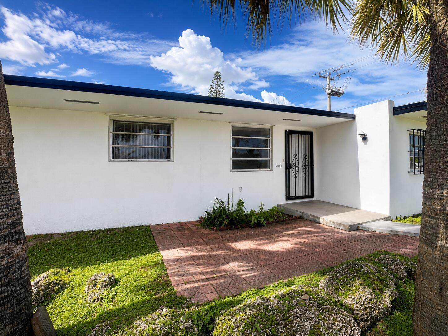 2152 SW 72nd Avenue, Miami FL 33155