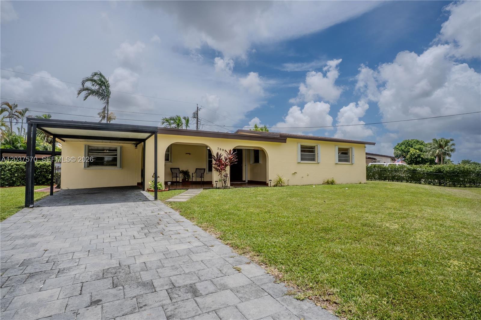 7899 NW 174th Ter, Hialeah FL 33015