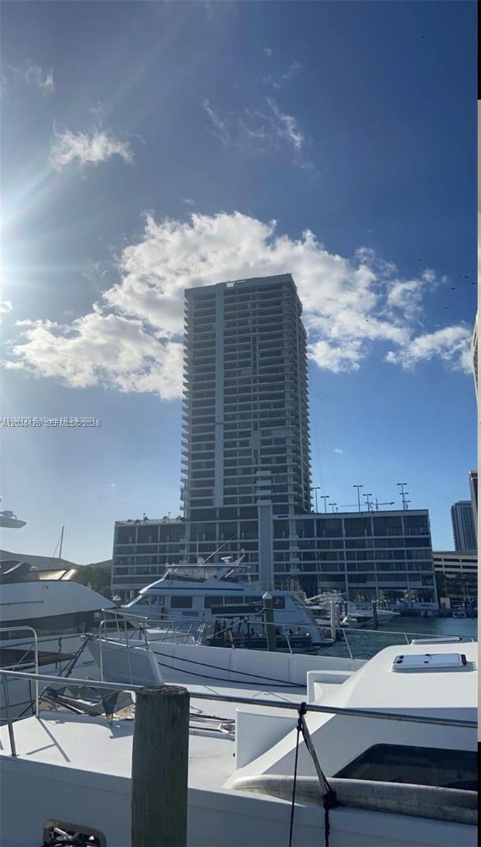 555 NE 15th St # 33E, Miami FL 33132