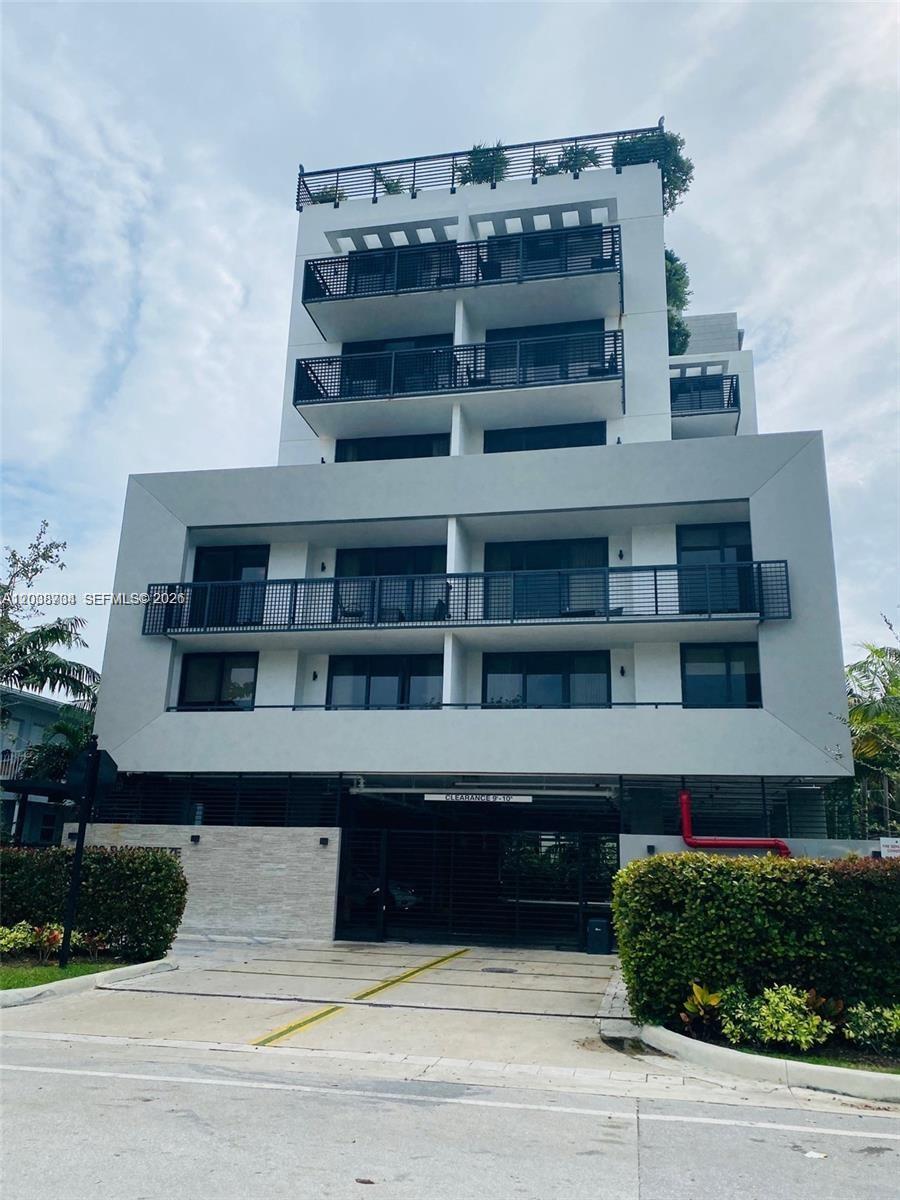 1120 98th St # 301, Bay Harbor Islands FL 33154