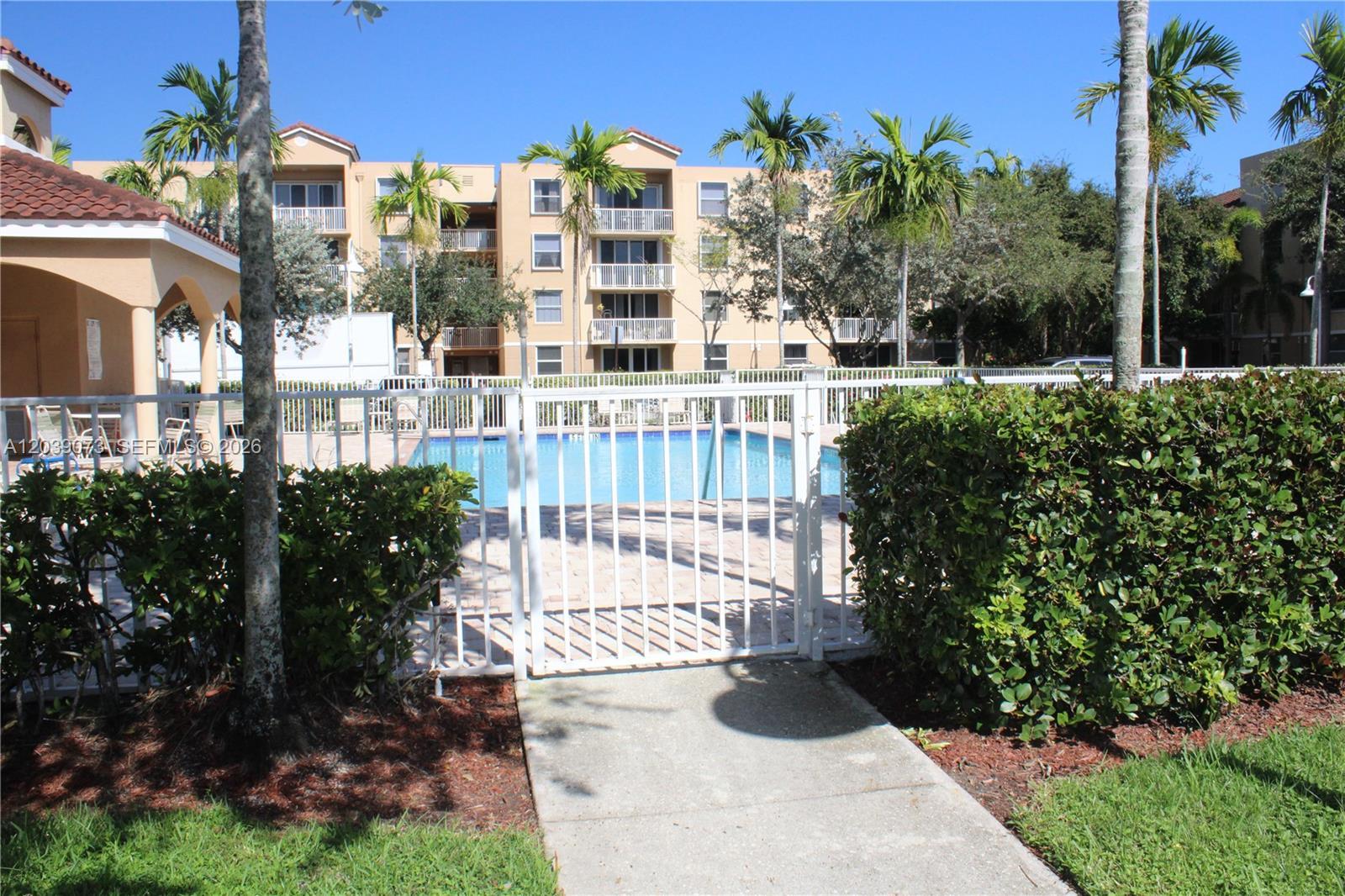 519 E Sheridan St # 1082, Dania Beach FL 33004