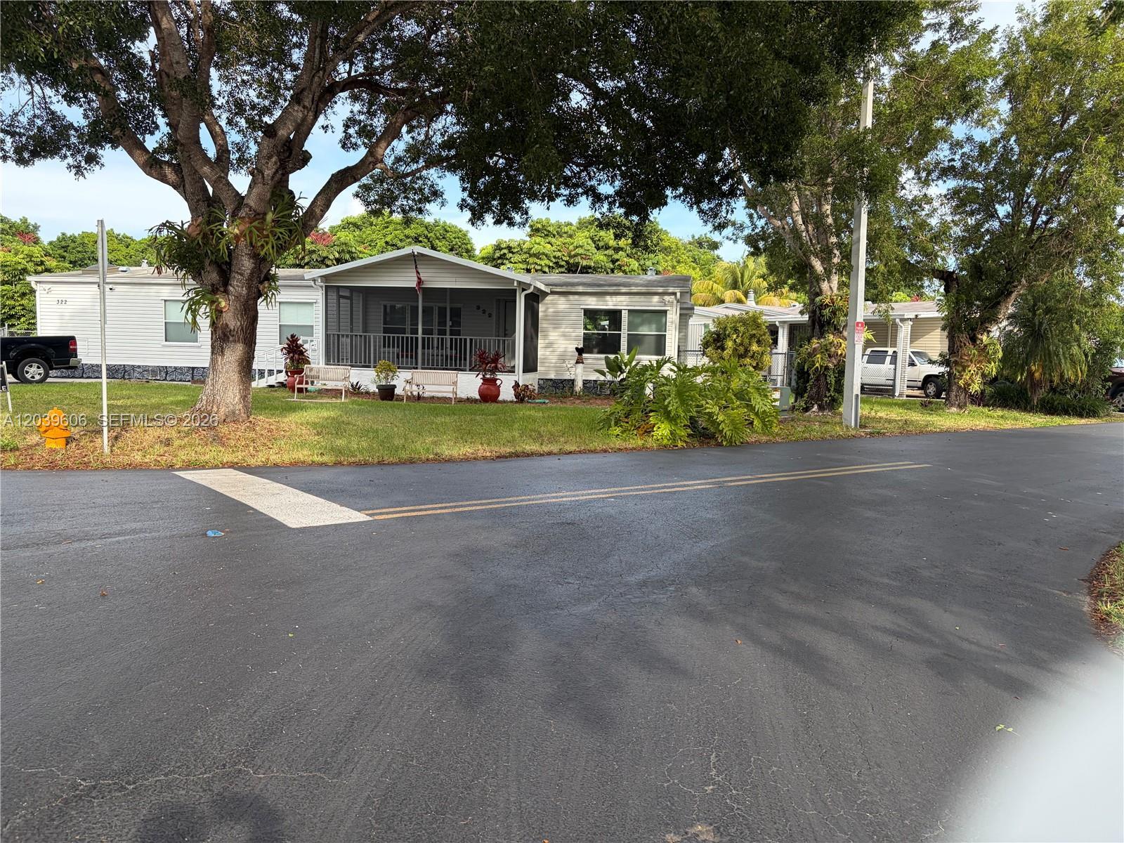 35303 SW 180th Ave 321-322, Homestead FL 33034
