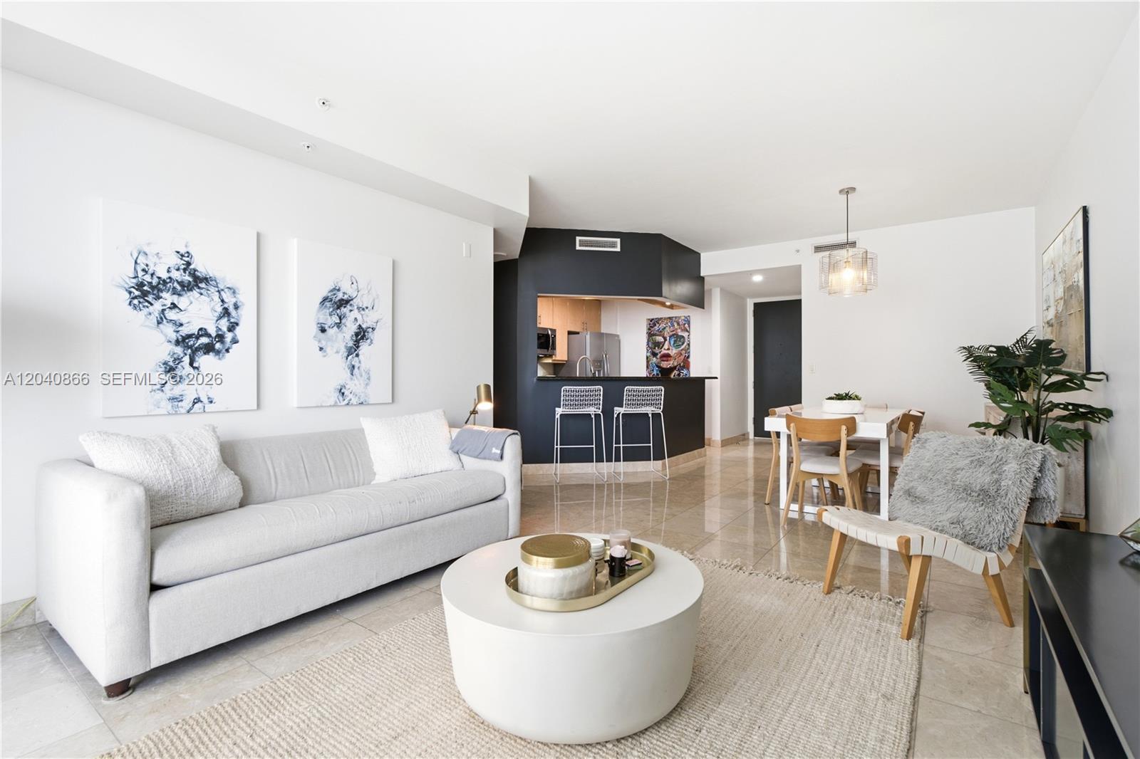 801 Brickell Key Blvd # 707, Miami FL 33131