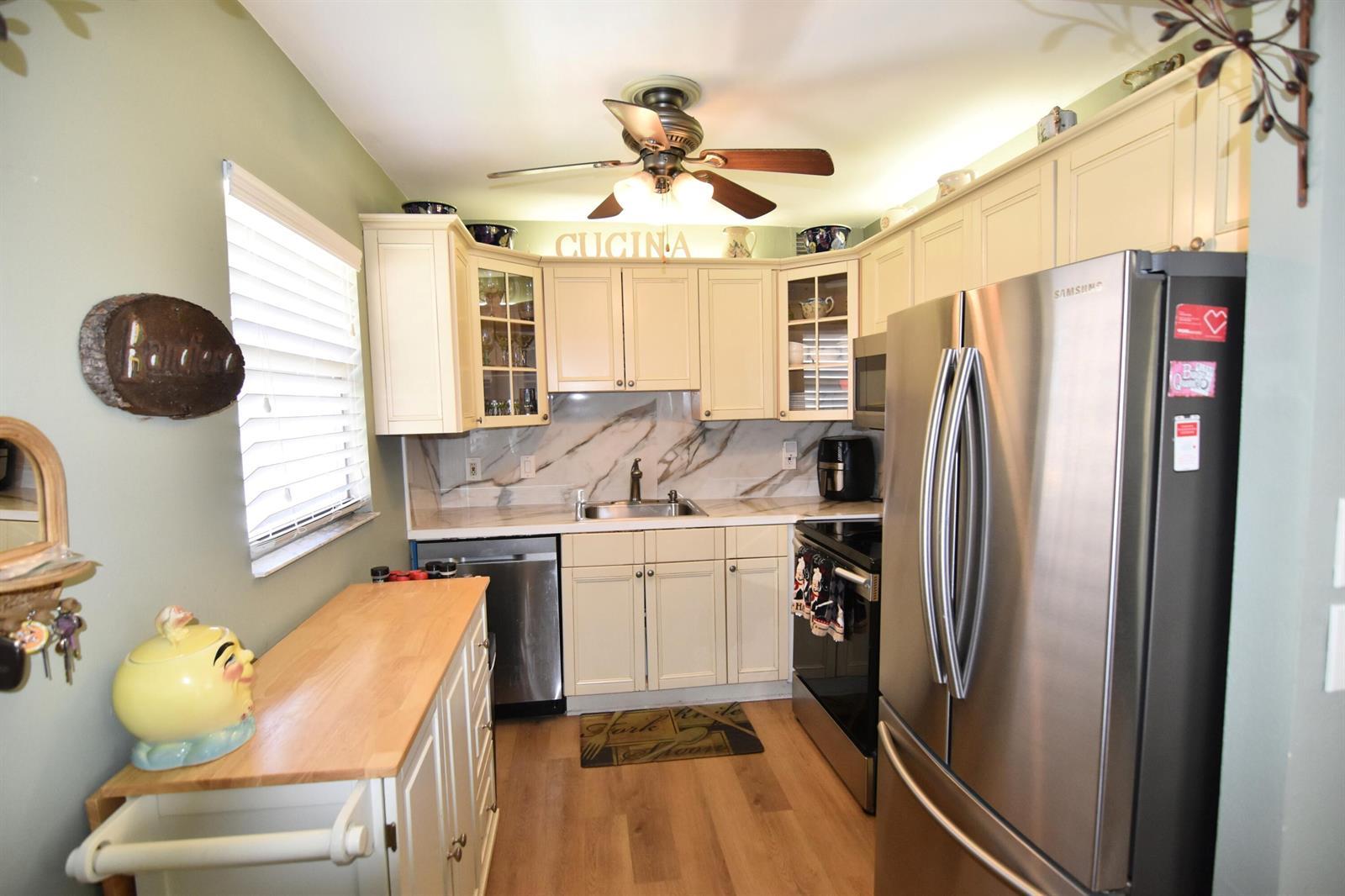 237 Saxony E, Delray Beach FL 33446
