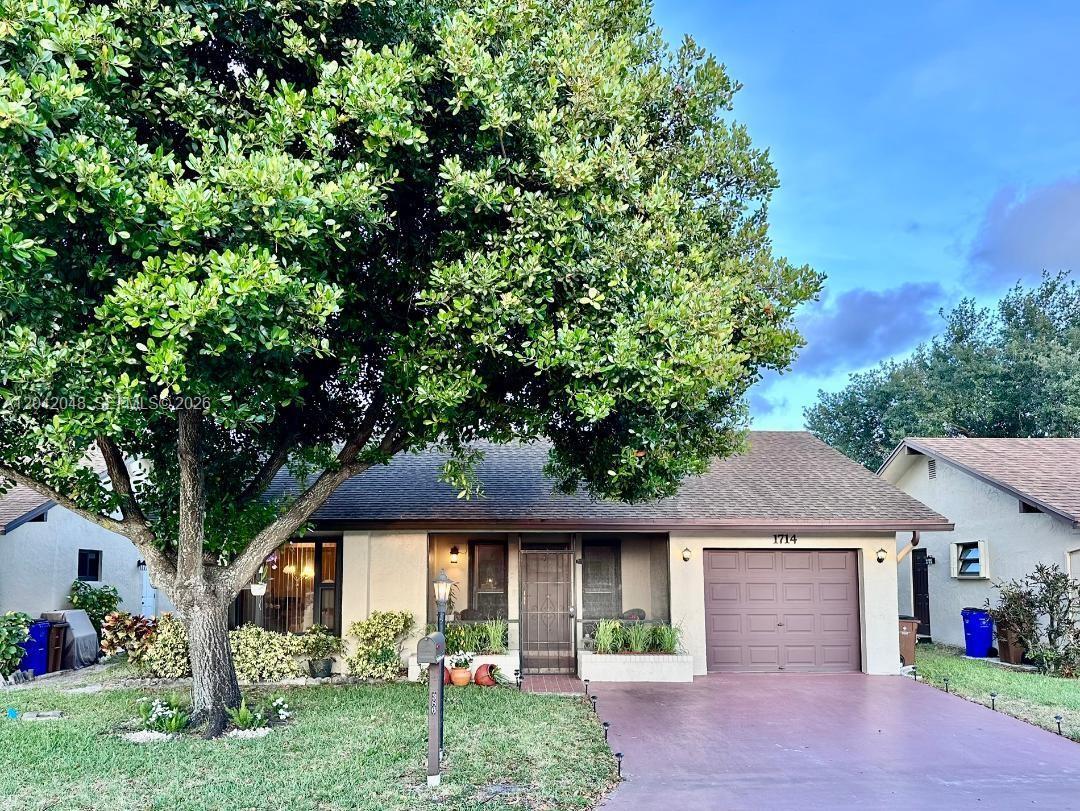 1714 SW 20th Ter, Deerfield Beach FL 33442