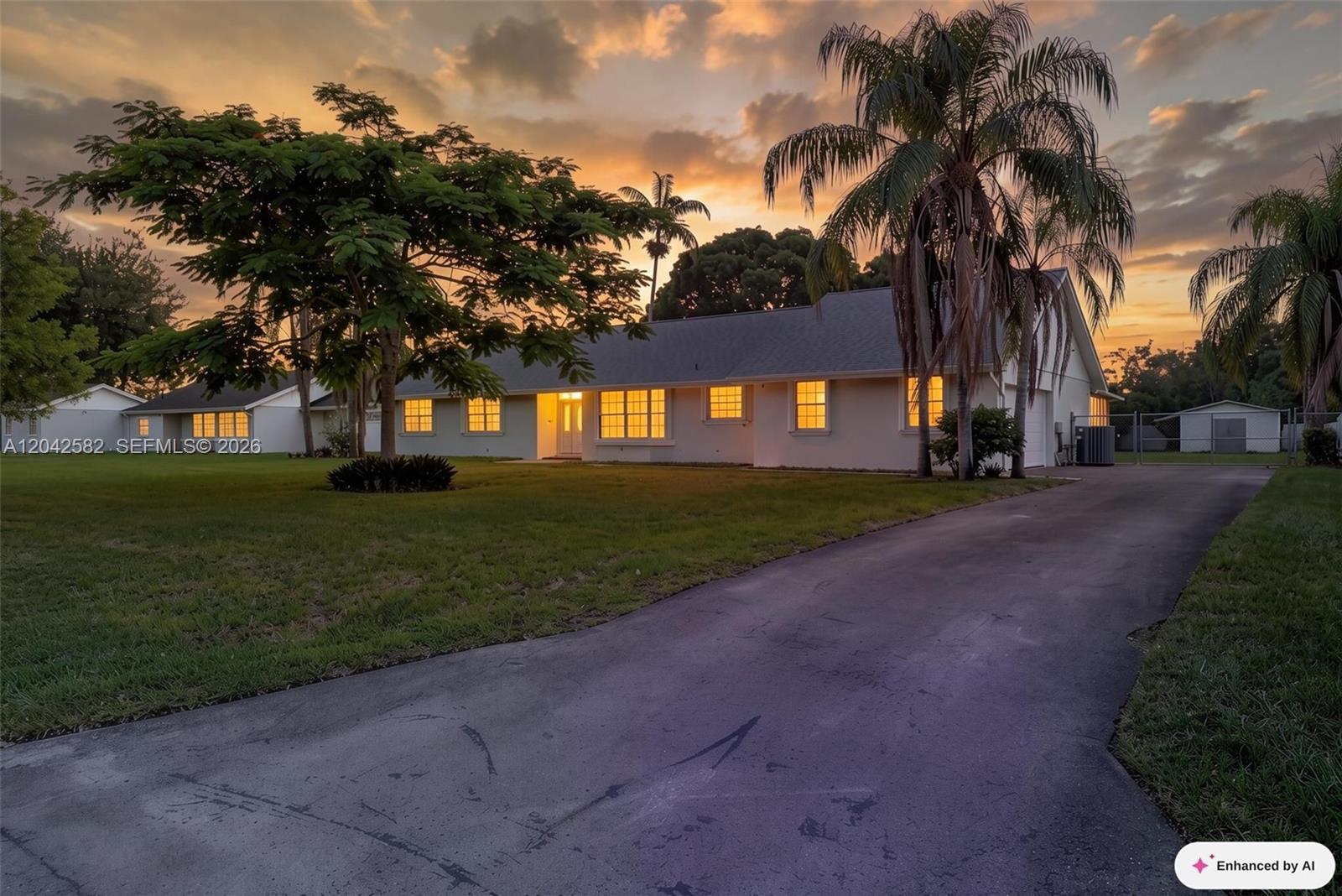 1728 NW 20th St, Homestead FL 33030