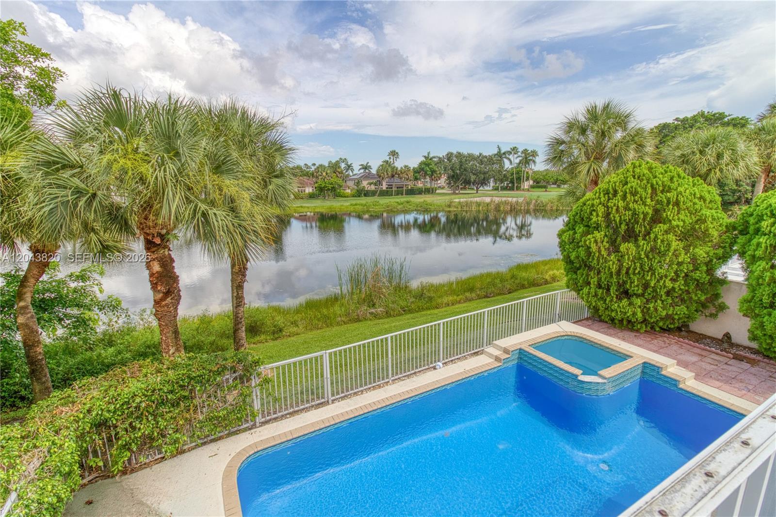 1473 SW 158th Ave, Pembroke Pines FL 33027