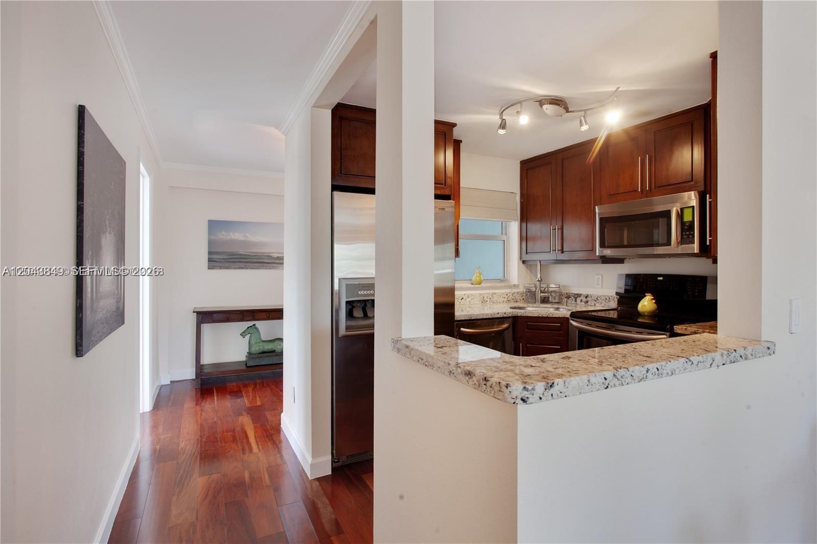1610 Lenox Ave # 301, Miami Beach FL 33139