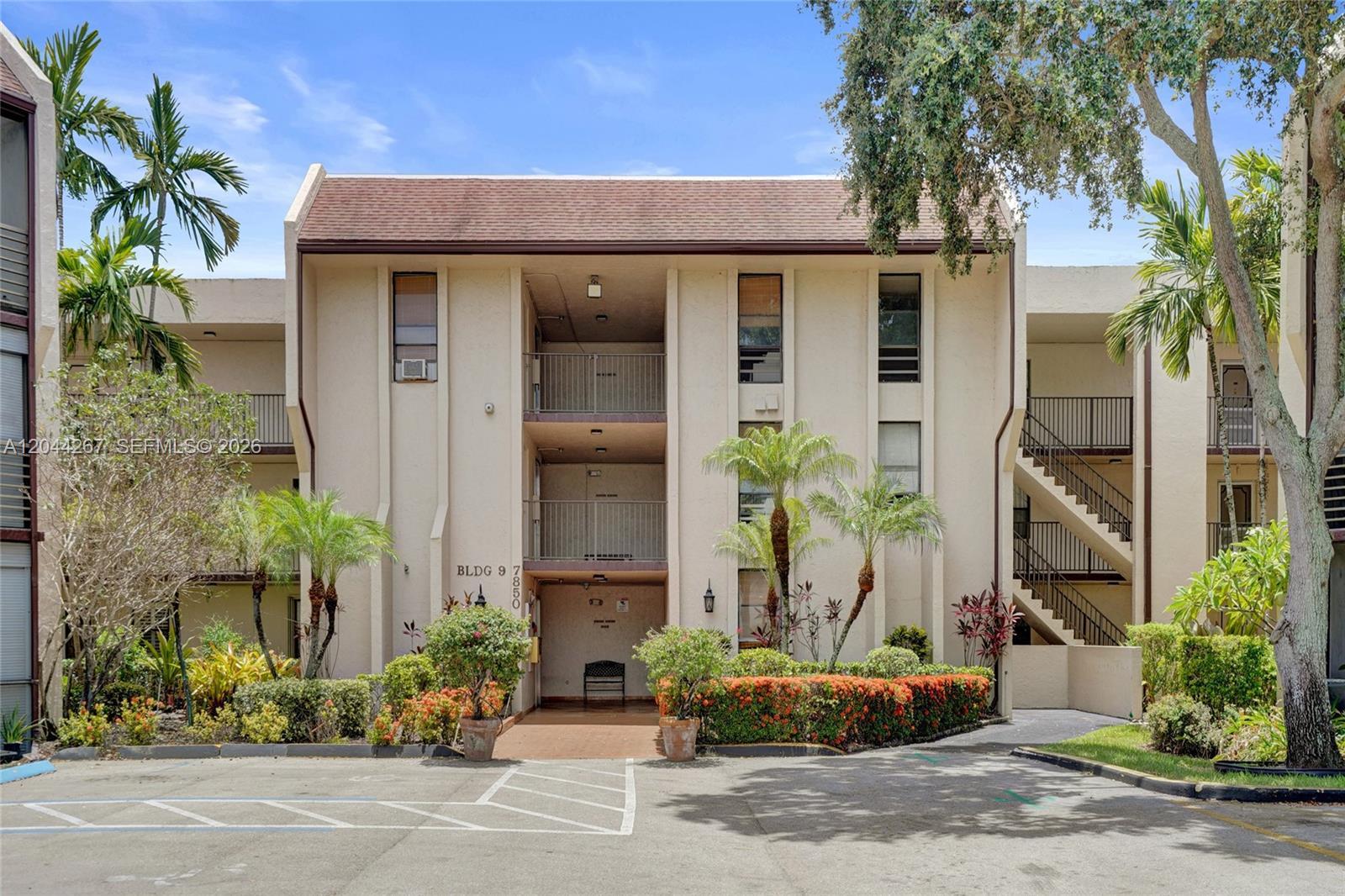 7850 W Mcnab Rd # 210, Tamarac FL 33321