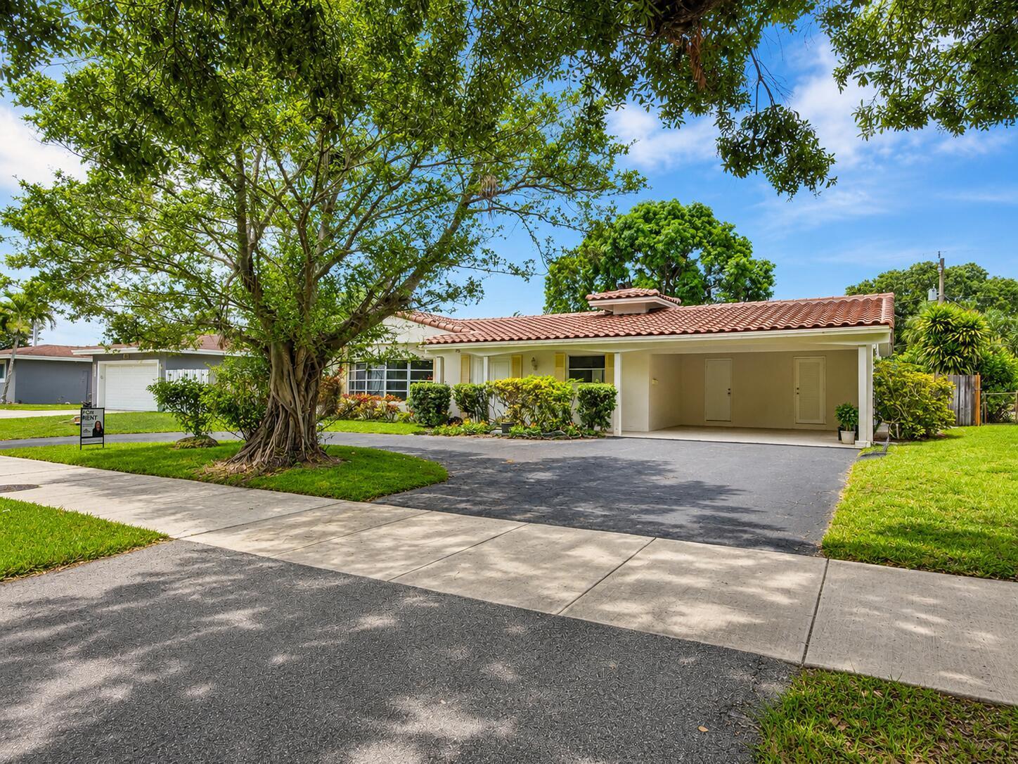 461 SW 54th Avenue, Plantation FL 33317