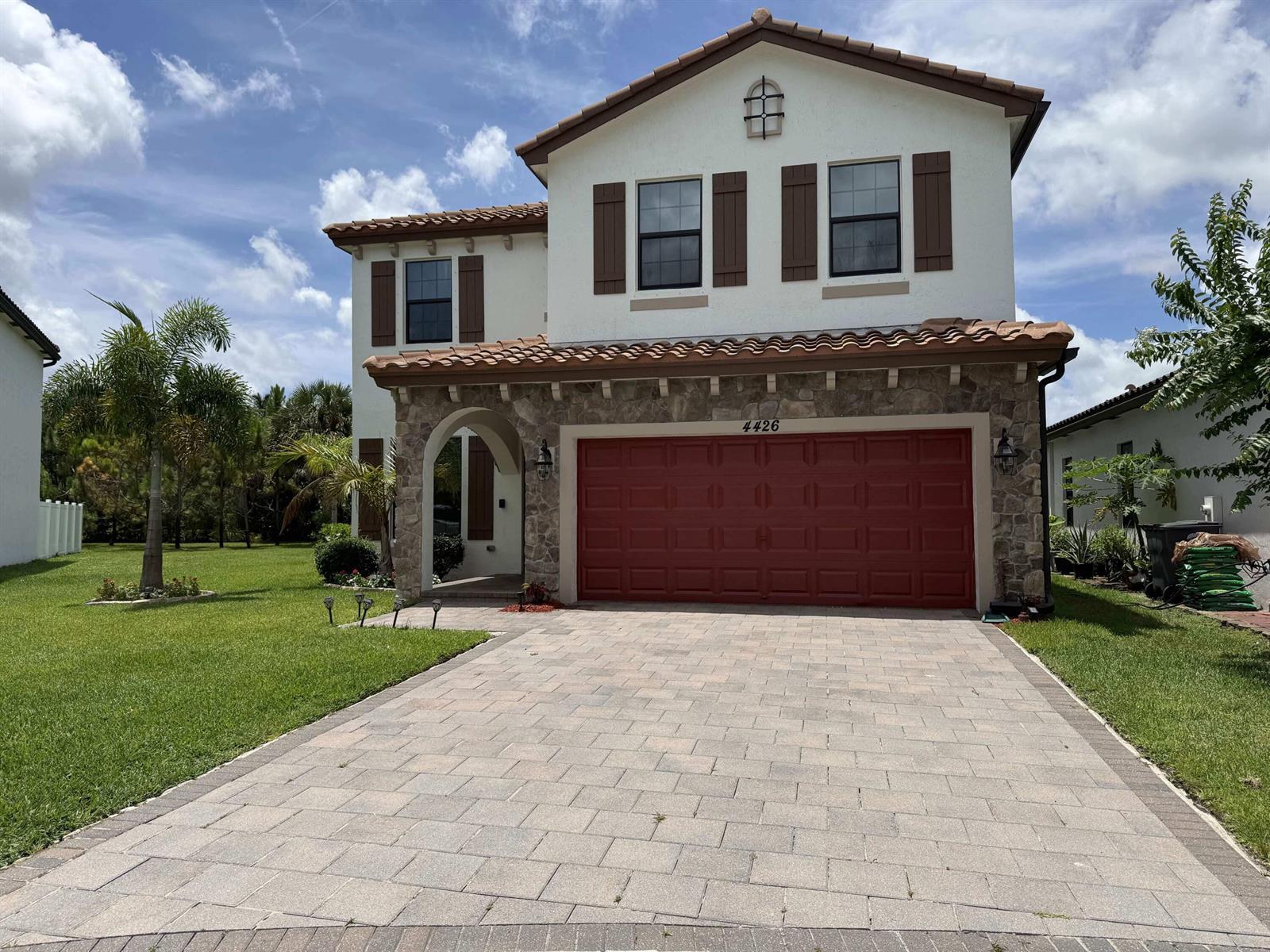 4426 Buena Tara Drive, FL 33413