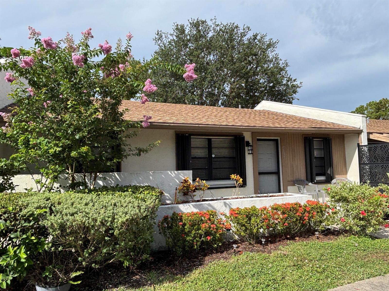 6132 Fairfield Circle # 7, FL 33463