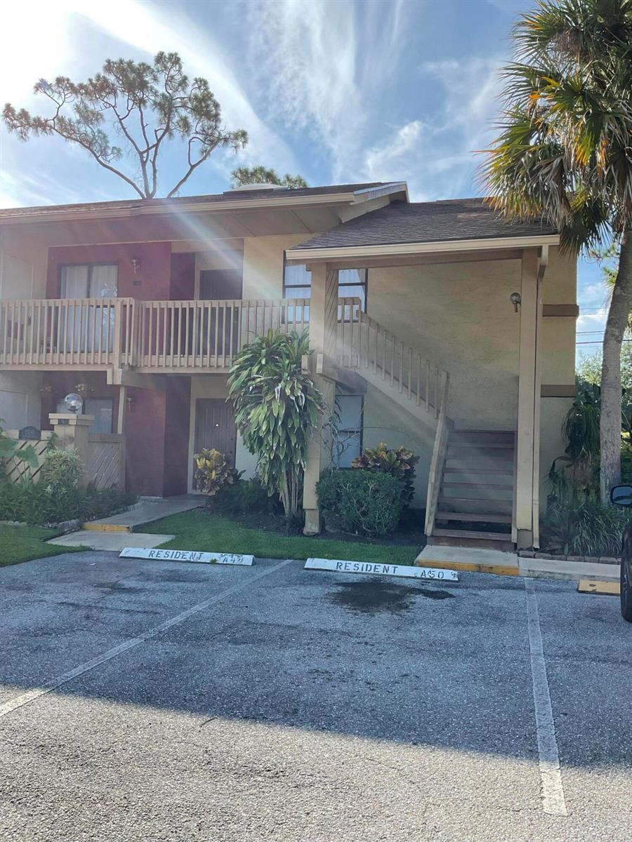 13045 Albright Court # 11, Wellington FL 33414