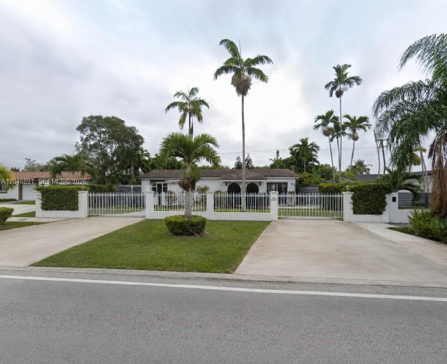 9260 SW 56th St, Miami FL 33165