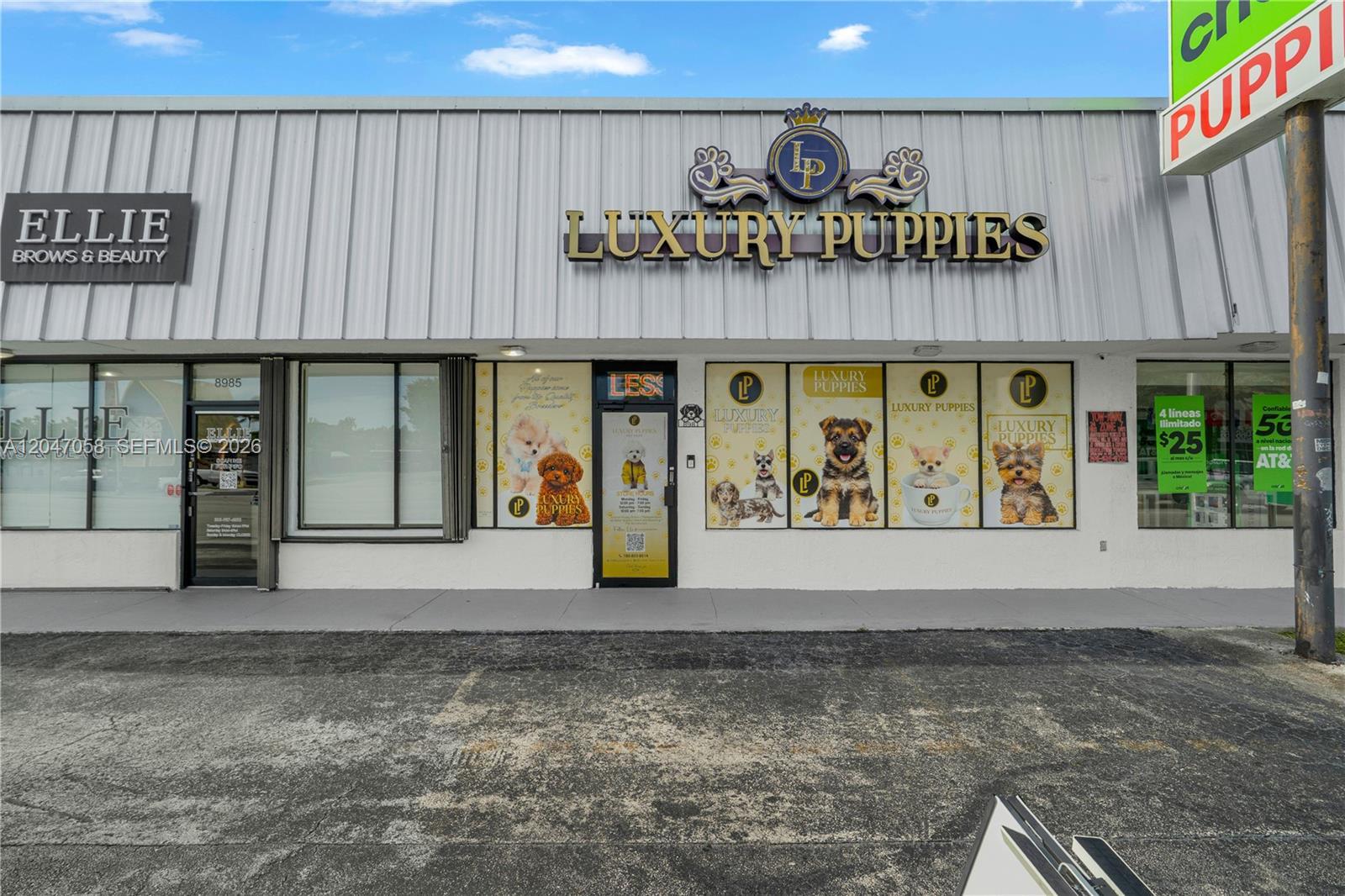 8969 SW 40th St, Miami FL 33165